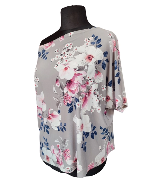 Bluzka kimono w łódeczkę - biało różowe kwiaty magnoli